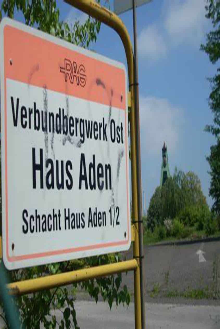 Haus Aden Hinweisschild