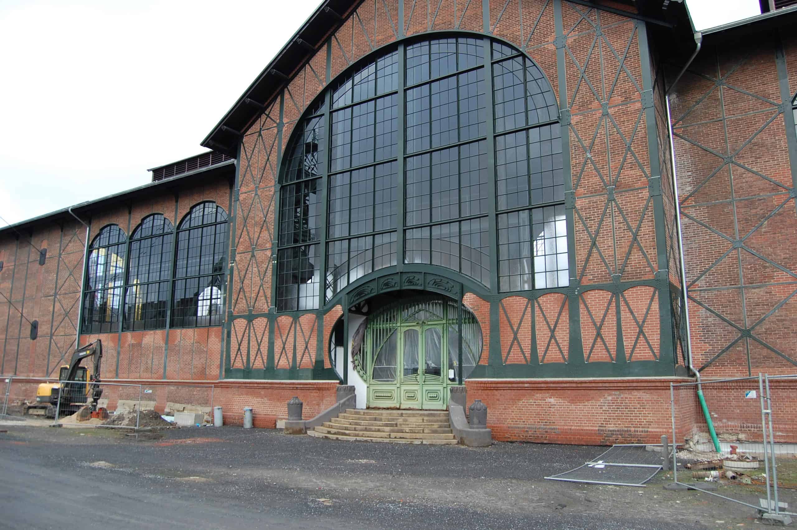 Eingang zur Maschinenhalle der Zeche Zollern II/IV in Dortmund-Bövinghausen, Foto: Revierkohle